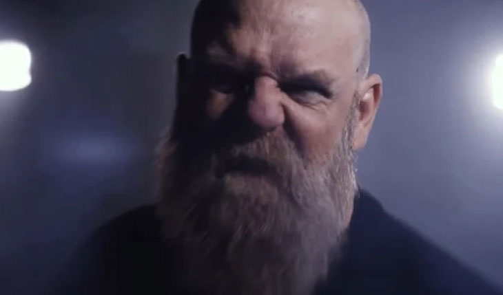 EXODUS divulga versões ‘censurada’ e ‘sem censura’ do videoclipe de ‘3111’