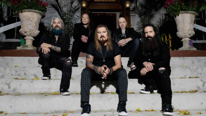 DREAM THEATER: confira “Live In Tokyo 2010”, álbum ao vivo da série “Lost Not Forgotten Archives”
