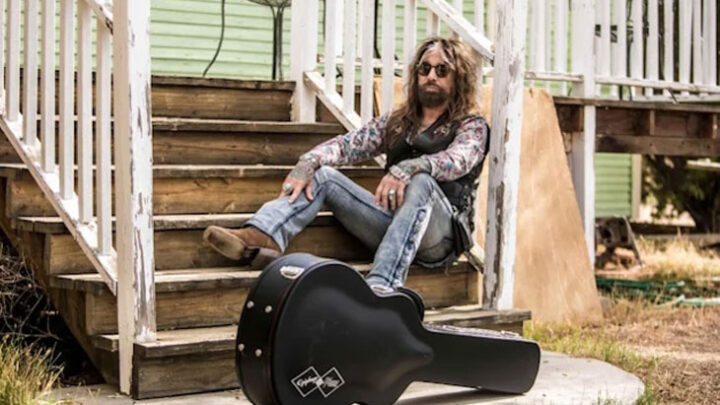 JOHN CORABI lança o single ‘That Memory’, do seu próximo álbum solo ‘New Day’.