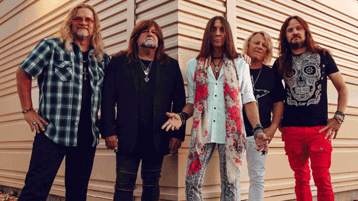 Confira “Homage”, novo álbum de covers da banda TESLA