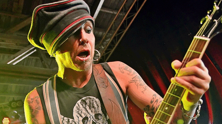 Dregen traz clássicos do Backyard Babies e The Hellacopters ao Manifesto Bar em outubro