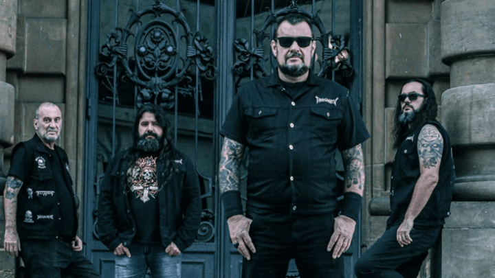 FACES OF DEATH assina com a COMBAT RECORDS