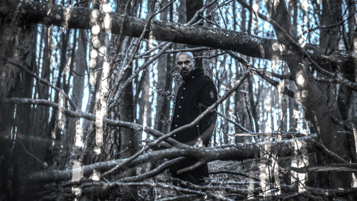 ROY KHAN traz turnê “The Black Halo And Beyond” em Porto Alegre em 25 de outubro